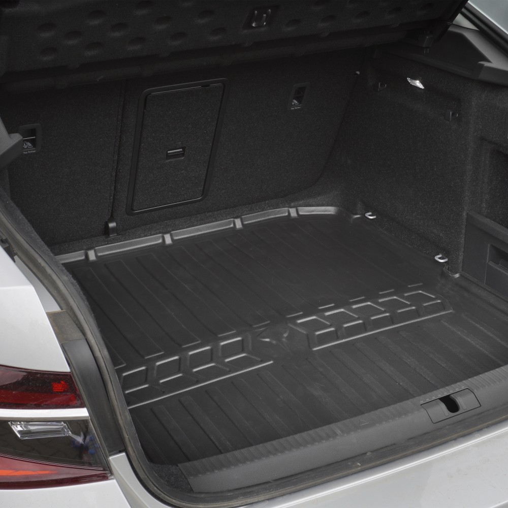 Tavita portbagaj Audi Q3 (8U) (2011-2019)
